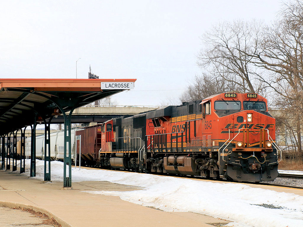 BNSF 6845